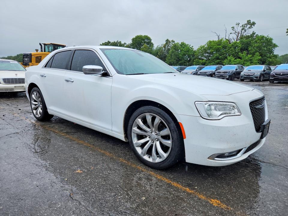 2019 Chrysler 300 მანქანა იყიდება აუქციონზე, vin: 2C3CCAEG5KH698186, აუქციონის ნომერი: 54436486