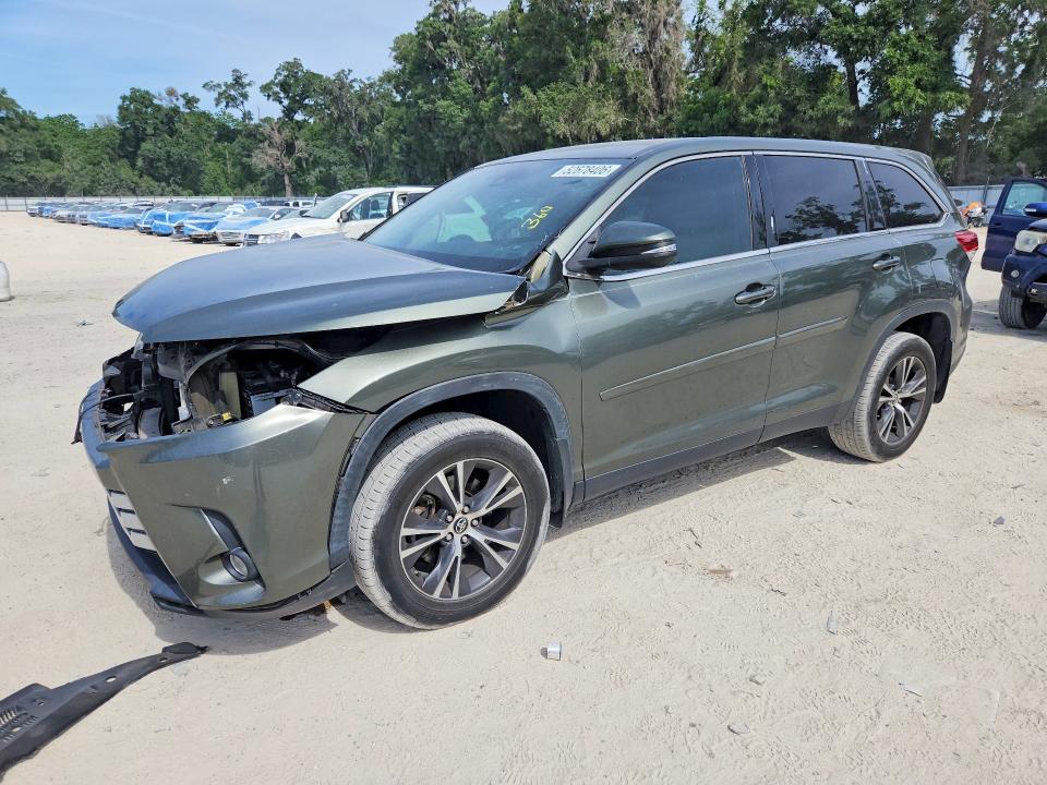 52678406 :رقم المزاد ، 5TDZZRFH7KS325131 vin ، 2019 Toyota 4r مزاد بيع