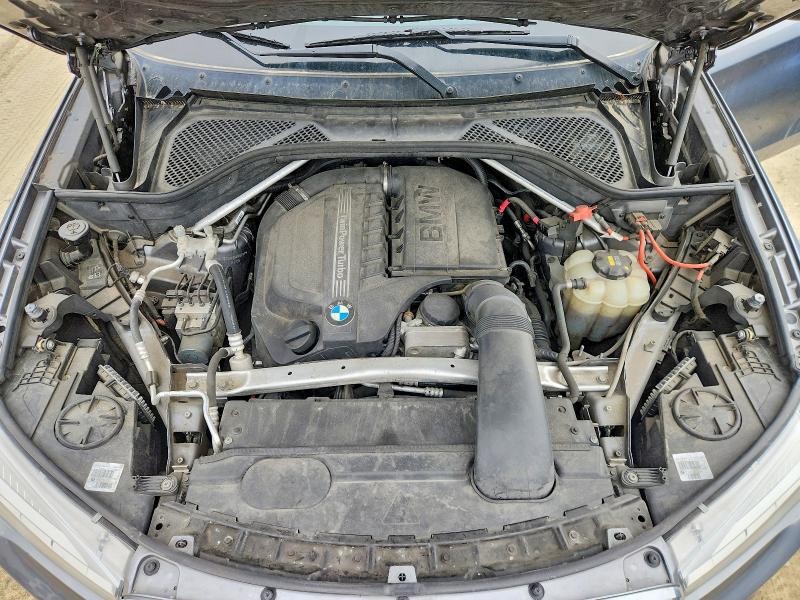 52232196 :رقم المزاد ، 5UXKR0C58J0X88791 vin ، 2018 Bmw X5 مزاد بيع