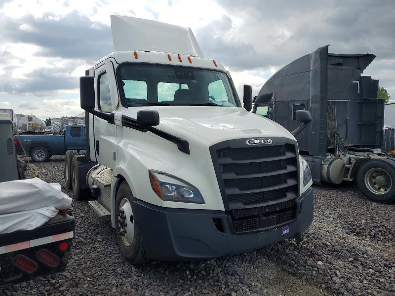 Продажа на аукционе авто 2022 Freightliner Cascadia 126, vin: 3AKJHLDV4NSMS8368, номер лота: 53298626
