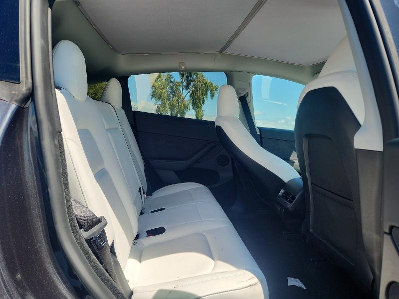 2024 Tesla Model Y მანქანა იყიდება აუქციონზე, vin: 7SAYGDEE0RF005209, აუქციონის ნომერი: 52556146