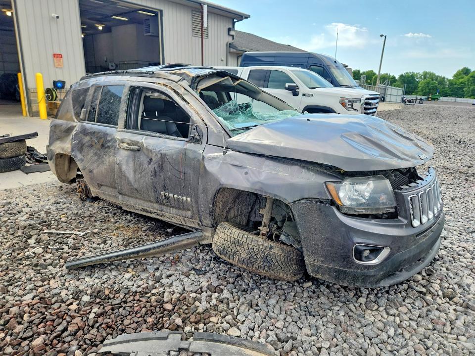 2016 Jeep Compass მანქანა იყიდება აუქციონზე, vin: 1C4NJDEB3GD733635, აუქციონის ნომერი: 51997046