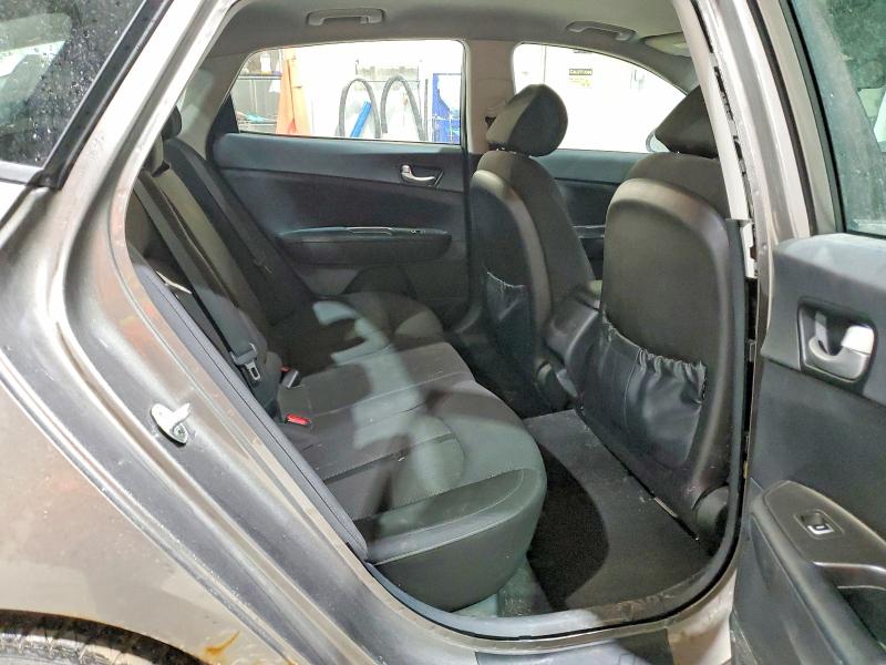52465966 :رقم المزاد ، 5XXGT4L35GG014715 vin ، 2016 Kia Optima مزاد بيع