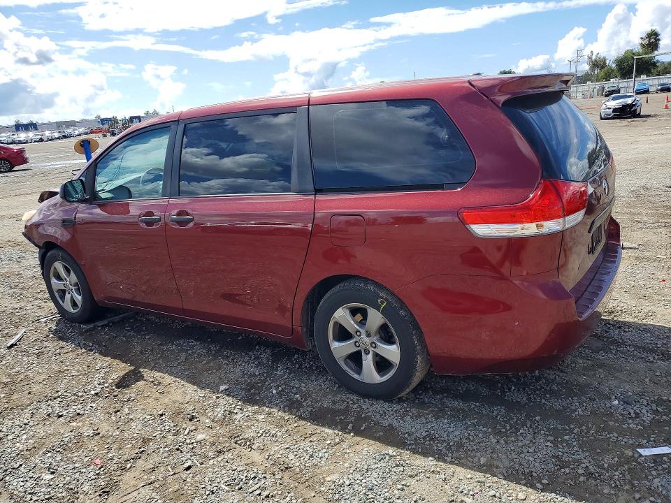 2013 Toyota Sienna მანქანა იყიდება აუქციონზე, vin: 5TDZK3DCXDS387120, აუქციონის ნომერი: 52420386