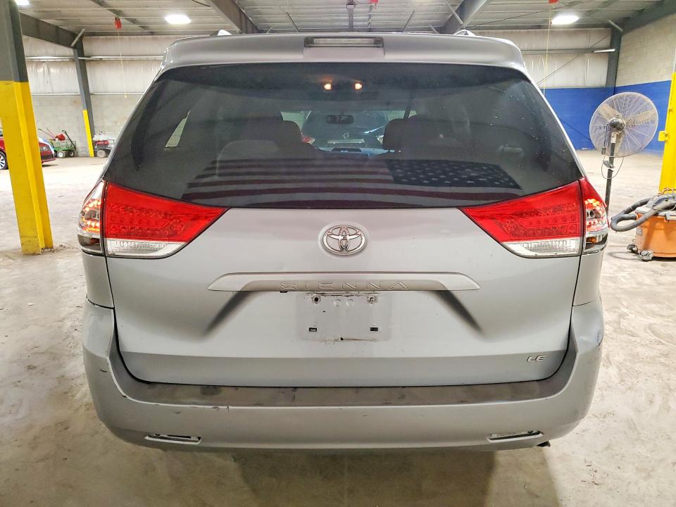 Продаж на аукціоні авто 2011 Toyota Sienna, vin: 5TDKK3DC2BS085710, номер лоту: 51850316