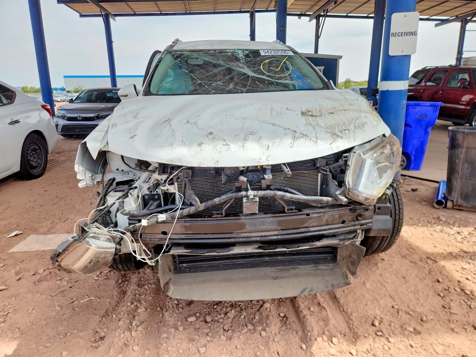 2018 Nissan Rogue მანქანა იყიდება აუქციონზე, vin: 5N1AT2MV6JC780143, აუქციონის ნომერი: 54232596