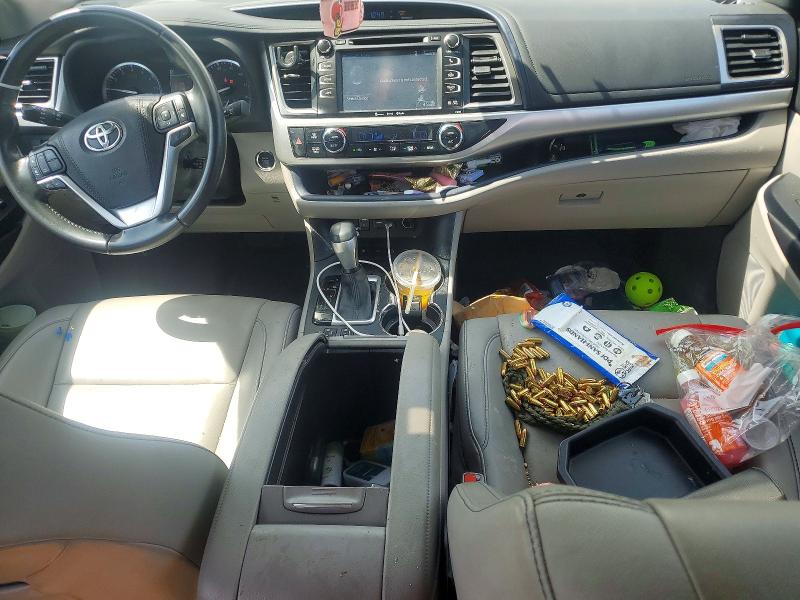 Продажа на аукционе авто 2019 Toyota Highlander, vin: 5TDJZRFH8KS608361, номер лота: 55091316