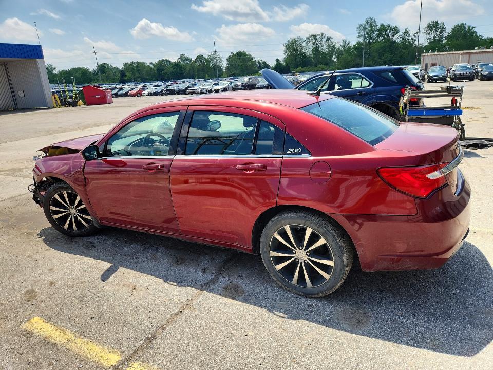 53994226 :رقم المزاد ، 1C3CCBCG5DN524539 vin ، 2013 Chrysler 200 مزاد بيع