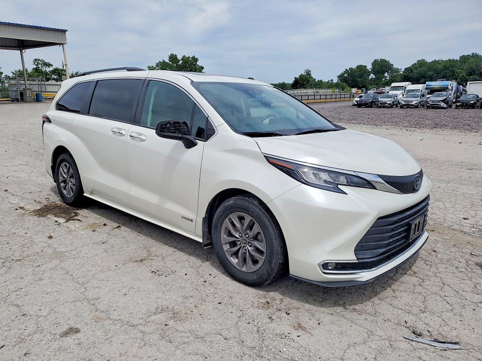 Продаж на аукціоні авто 2021 Toyota Sienna, vin: 5TDJSKFC5MS026348, номер лоту: 54429876