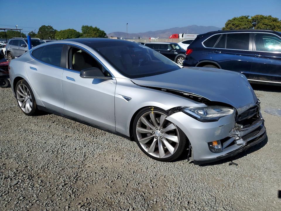 Продажа на аукционе авто 2013 Tesla Model S, vin: 5YJSA1CP0DFP22306, номер лота: 54532286