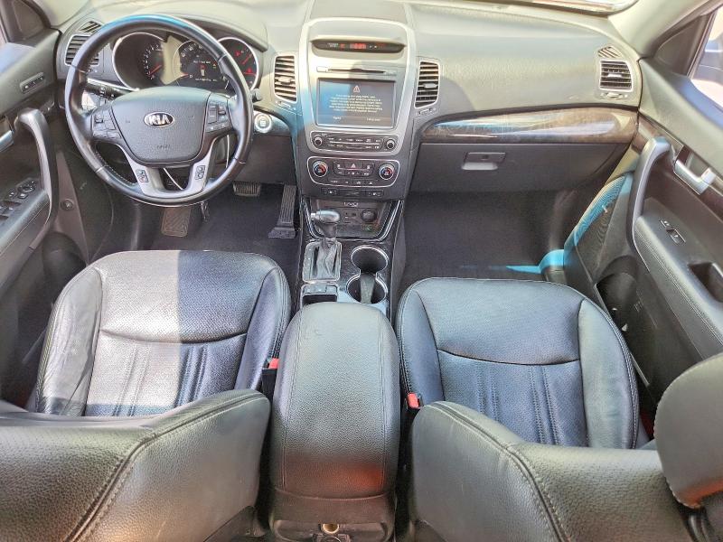 54087576 :رقم المزاد ، 5XYKW4A74FG566045 vin ، 2015 Kia Sorento مزاد بيع
