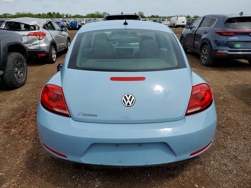 2012 Volkswagen Beetle მანქანა იყიდება აუქციონზე, vin: 3VWJX7AT0CM656599, აუქციონის ნომერი: 53744056