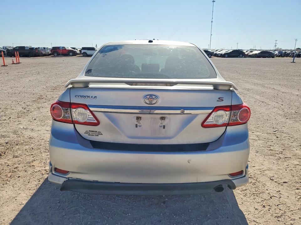 53547856 :رقم المزاد ، 5YFBU4EE0DP092831 vin ، 2013 Toyota Corolla مزاد بيع