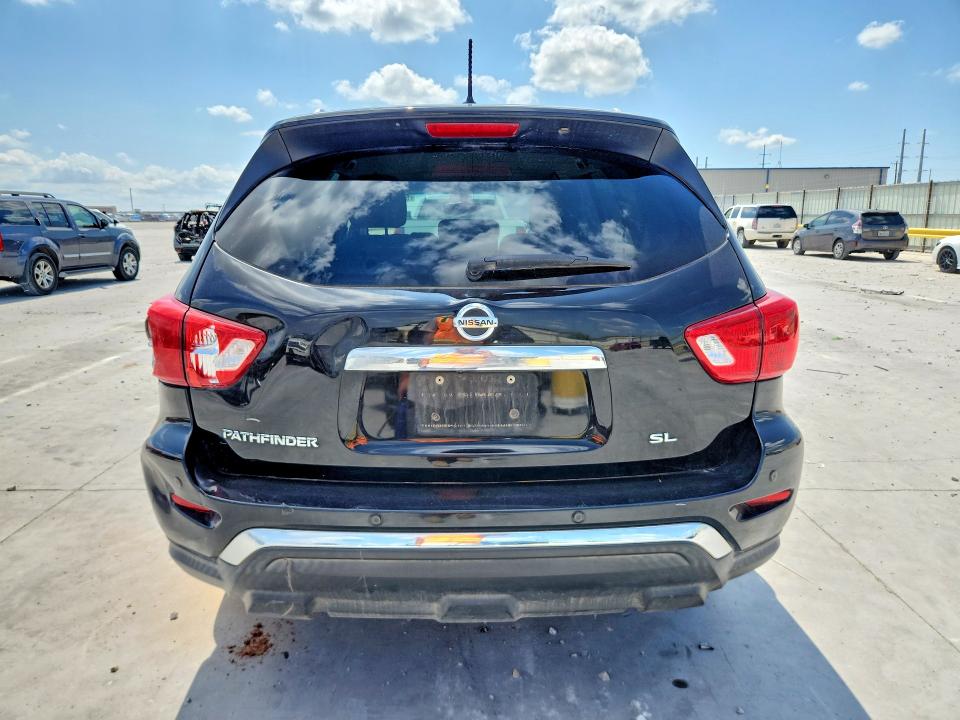 Продажа на аукционе авто 2017 Nissan Pathfinder, vin: 5N1DR2MN9HC615466, номер лота: 53665676