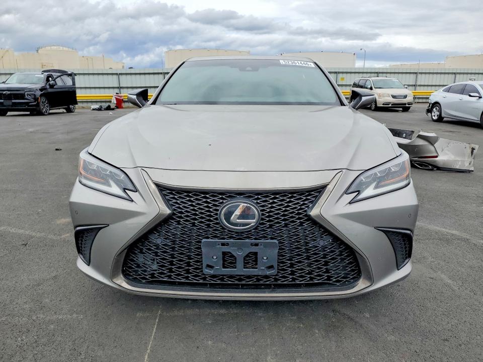 Продажа на аукционе авто 2020 Lexus Es, vin: 58AGZ1B1XLU065245, номер лота: 52361446