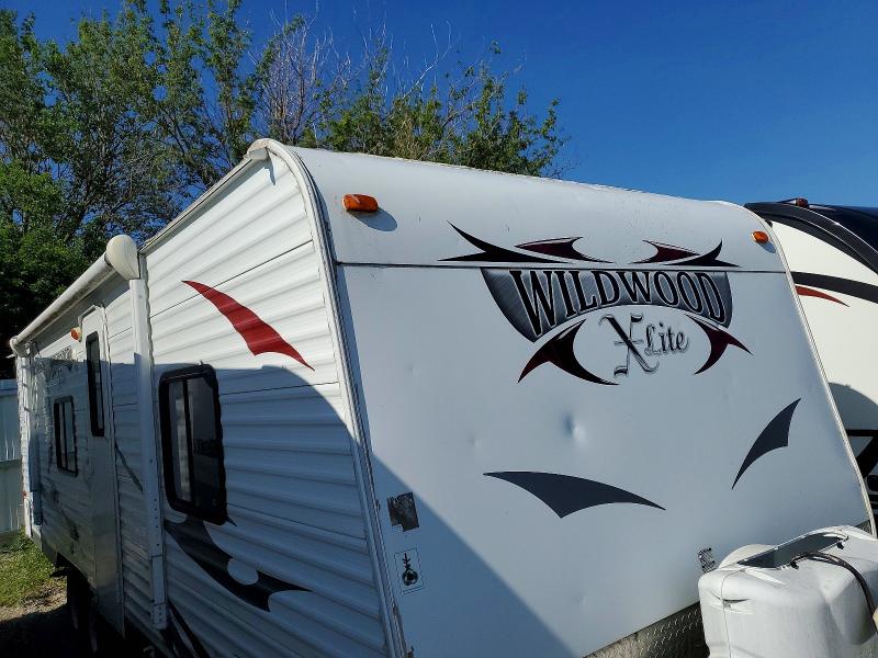 51770246 :رقم المزاد ، 4X4TWDB21CR342827 vin ، 2012 Wildwood Recreational Vehicle (rv) مزاد بيع