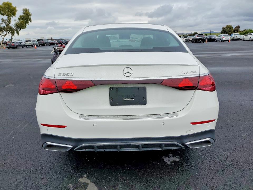 Продажа на аукционе авто 2024 Mercedes-benz E, vin: W1KLF4HB3RA037890, номер лота: 52425956