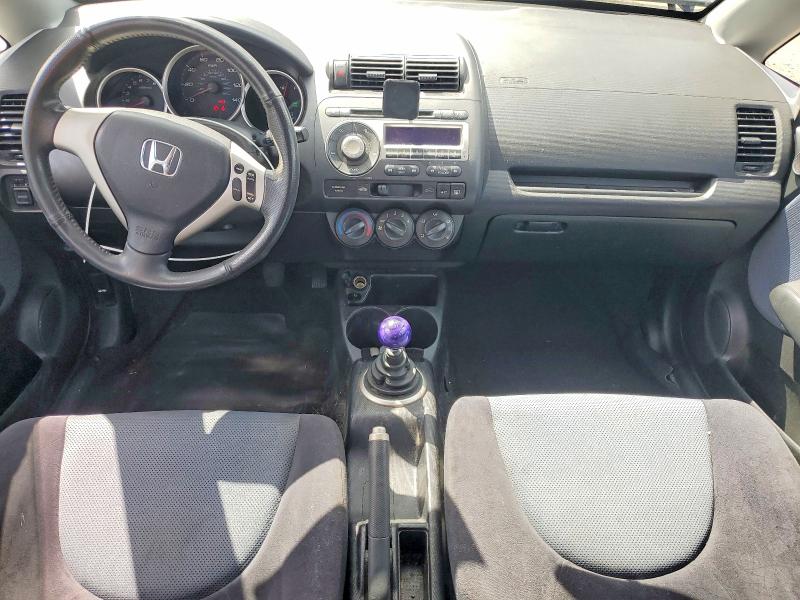 2008 Honda Fit მანქანა იყიდება აუქციონზე, vin: JHMGD37658S058313, აუქციონის ნომერი: 55612146