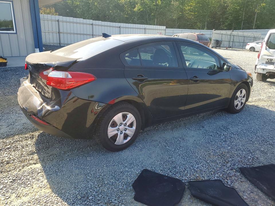 2016 Kia Forte მანქანა იყიდება აუქციონზე, vin: KNAFK4A65G5536483, აუქციონის ნომერი: 54140736