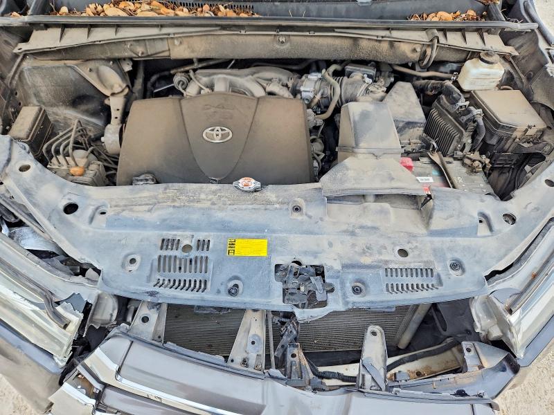 Продаж на аукціоні авто 2019 Toyota Highlander, vin: 5TDYZRFHXKS326690, номер лоту: 54020276