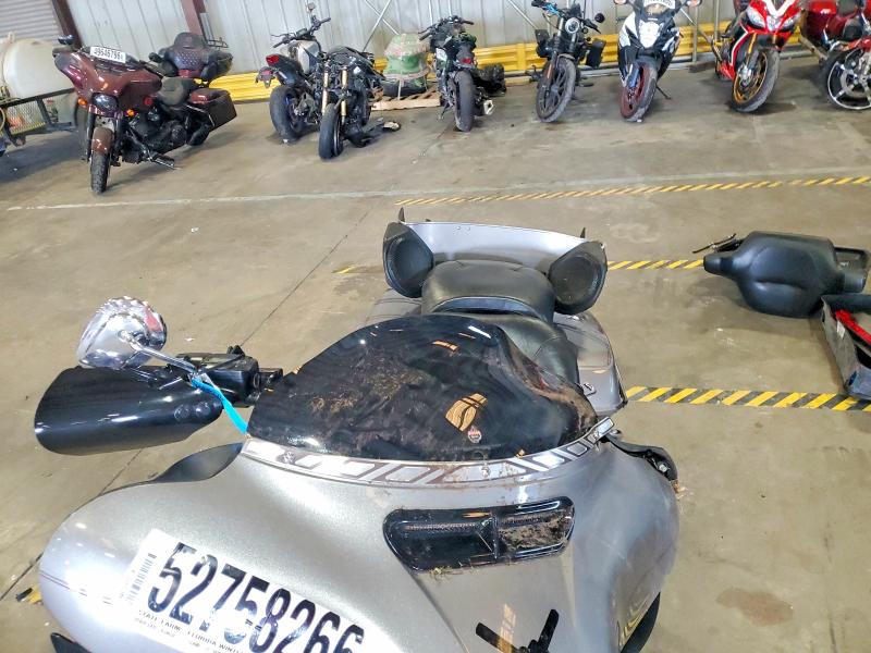 Продаж на аукціоні авто 2017 Harley-davidson Flhtcu, vin: 1HD1FCC16HB612615, номер лоту: 52758266