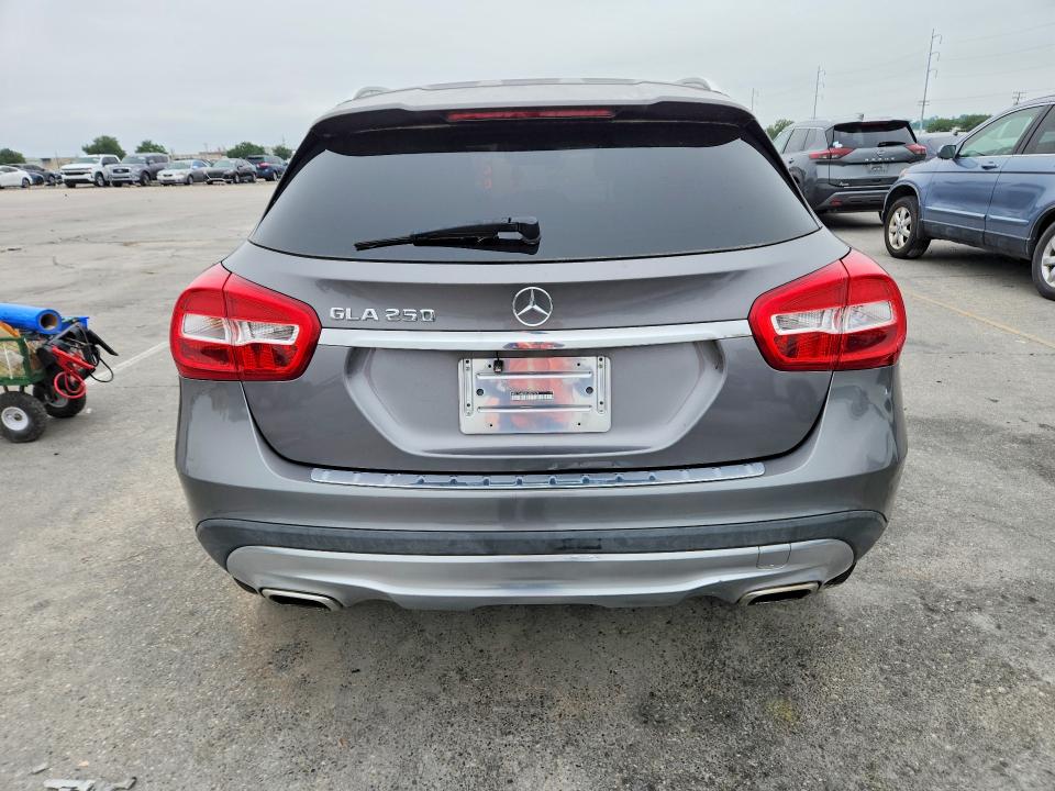 50743256 :رقم المزاد ، WDCTG4EB9GJ207379 vin ، 2016 Mercedes-benz Gla مزاد بيع