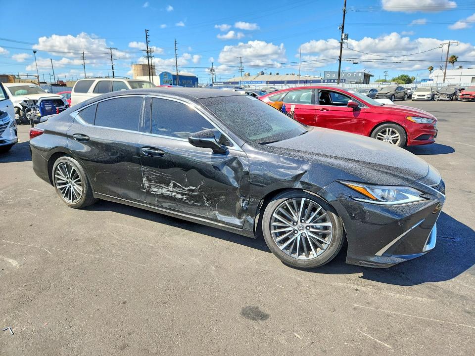2023 Lexus Es 300h მანქანა იყიდება აუქციონზე, vin: 58ADA1C11PU033282, აუქციონის ნომერი: 55602826