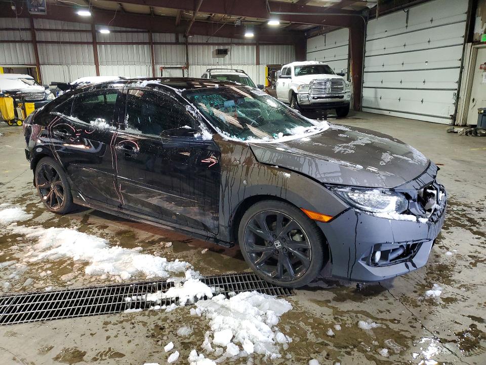 Продаж на аукціоні авто 2018 Honda Civic, vin: SHHFK7H94JU212594, номер лоту: 52420056
