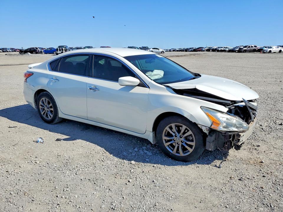 53005396 :رقم المزاد ، 1N4AL3AP5FC577693 vin ، 2015 Nissan Altima مزاد بيع