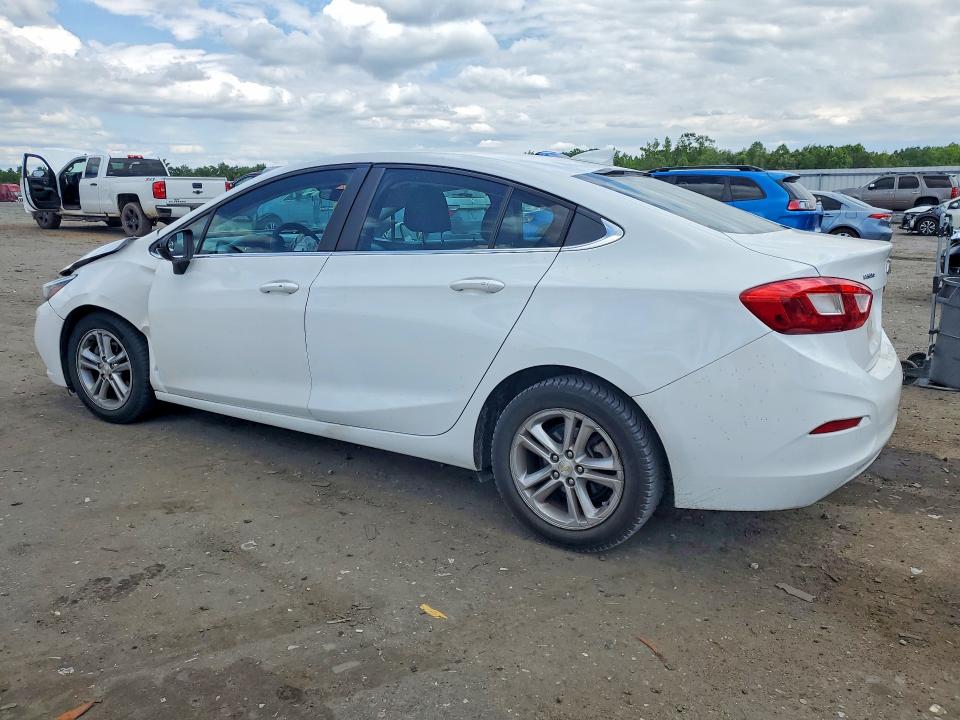 Продаж на аукціоні авто 2017 Chevrolet Cruze 4d Prm, vin: 1G1BE5SM0H7217499, номер лоту: 53812336