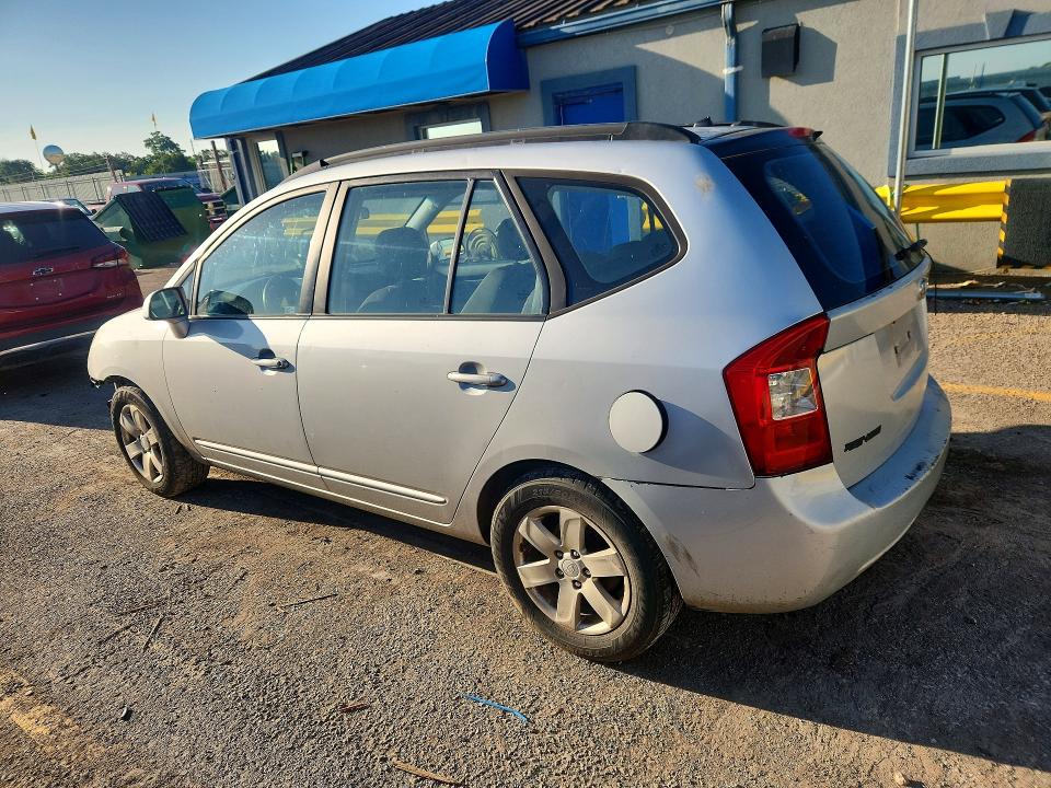 Продажа на аукционе авто 2008 Kia Rondo, vin: KNAFG526687156354, номер лота: 54833946