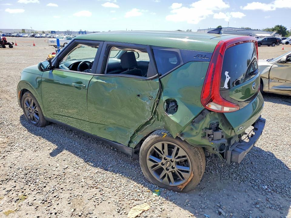 2020 Kia Soul მანქანა იყიდება აუქციონზე, vin: KNDJ33AU1L7088289, აუქციონის ნომერი: 53393896