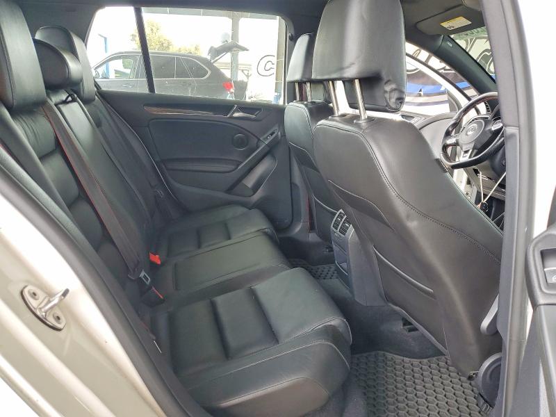 52332606 :رقم المزاد ، WVWGD7AJ4DW133690 vin ، 2013 Volkswagen Gti مزاد بيع