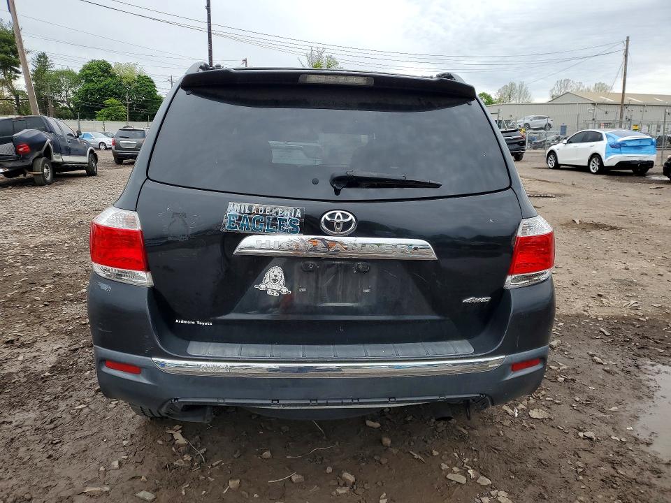 52603356 :رقم المزاد ، 5TDBK3EHXCS113202 vin ، 2012 Toyota Highlander مزاد بيع