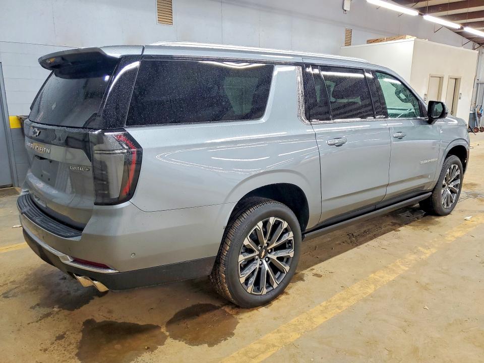 Продажа на аукционе авто 2025 Chevrolet Suburban, vin: 1GNS6GRL5SR378771, номер лота: 51992196