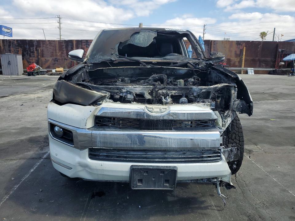 Продаж на аукціоні авто 2020 Toyota 4runner, vin: JTEBU5JR7L5827617, номер лоту: 53432876