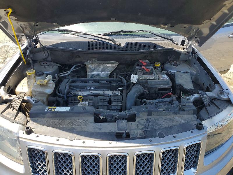52813526 :رقم المزاد ، 1C4NJCEAXHD125940 vin ، 2017 Jeep Compass مزاد بيع