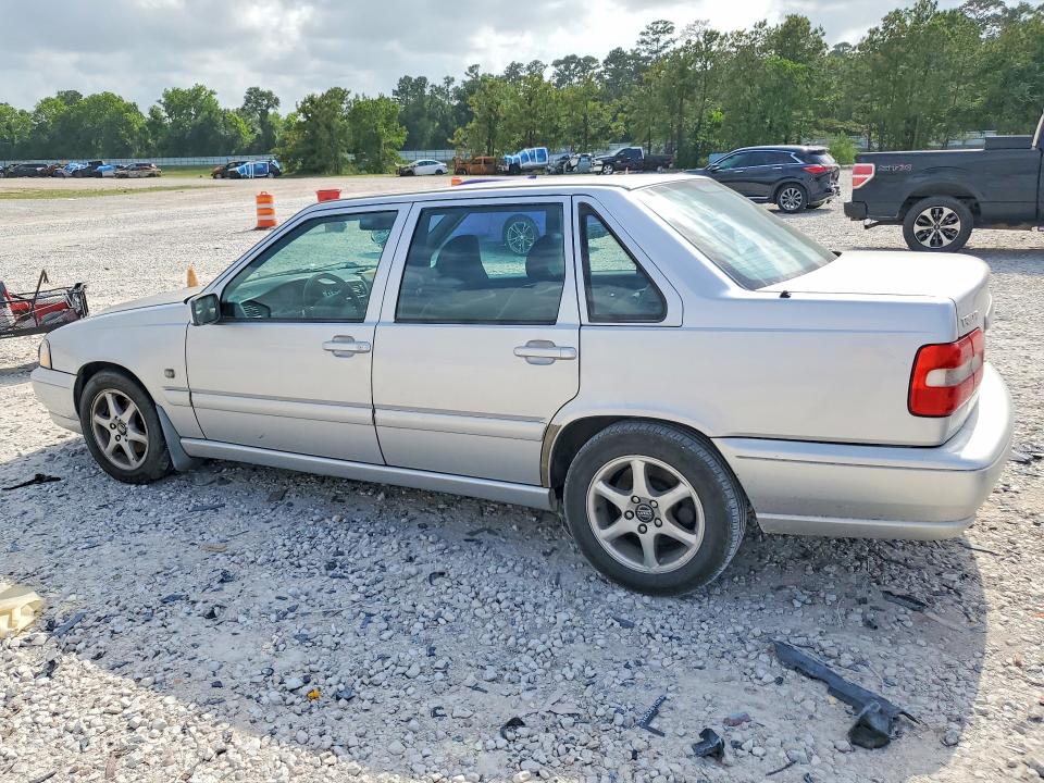 2000 Volvo S70 მანქანა იყიდება აუქციონზე, vin: YV1LS61J9Y2657472, აუქციონის ნომერი: 53080076