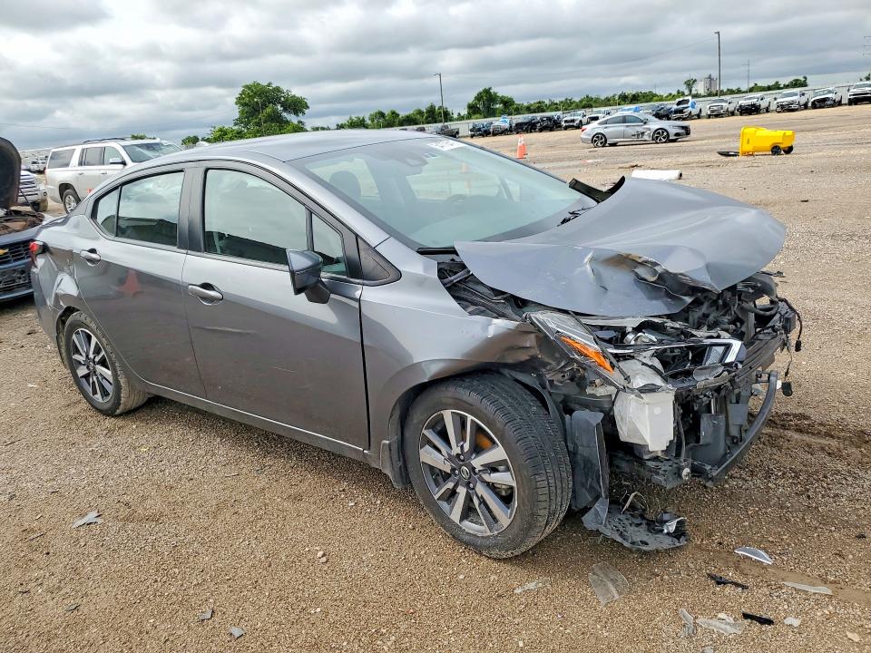 54773416 :رقم المزاد ، 3N1CN8EV0LL811986 vin ، 2020 Nissan Versa مزاد بيع