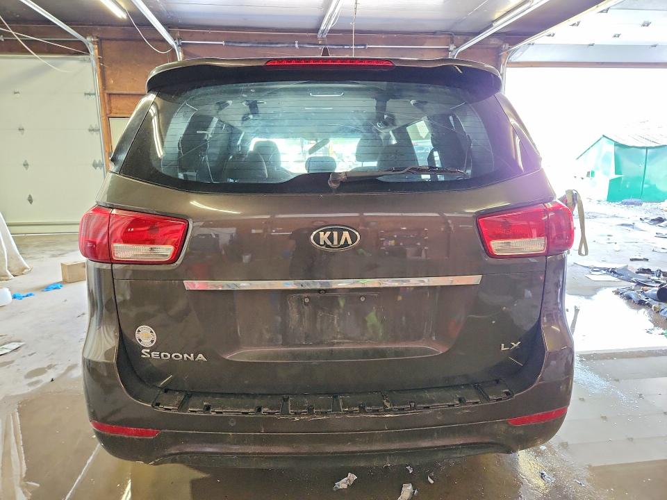 54098516 :رقم المزاد ، KNDMB5C13G6190865 vin ، 2016 Kia Sedona مزاد بيع
