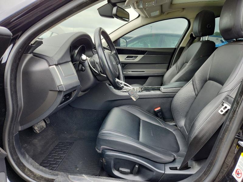 Продажа на аукционе авто 2017 Jaguar Xf, vin: SAJBD4BN0HCY47285, номер лота: 52250136