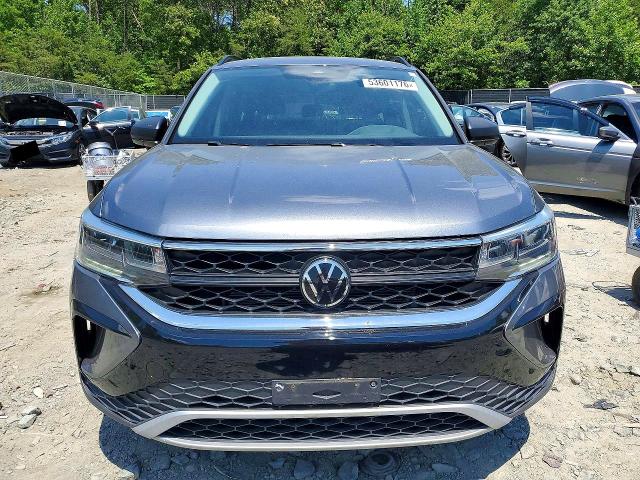 53601176 :رقم المزاد ، 3VVDX7B20PM353853 vin ، 2023 Volkswagen Taos مزاد بيع
