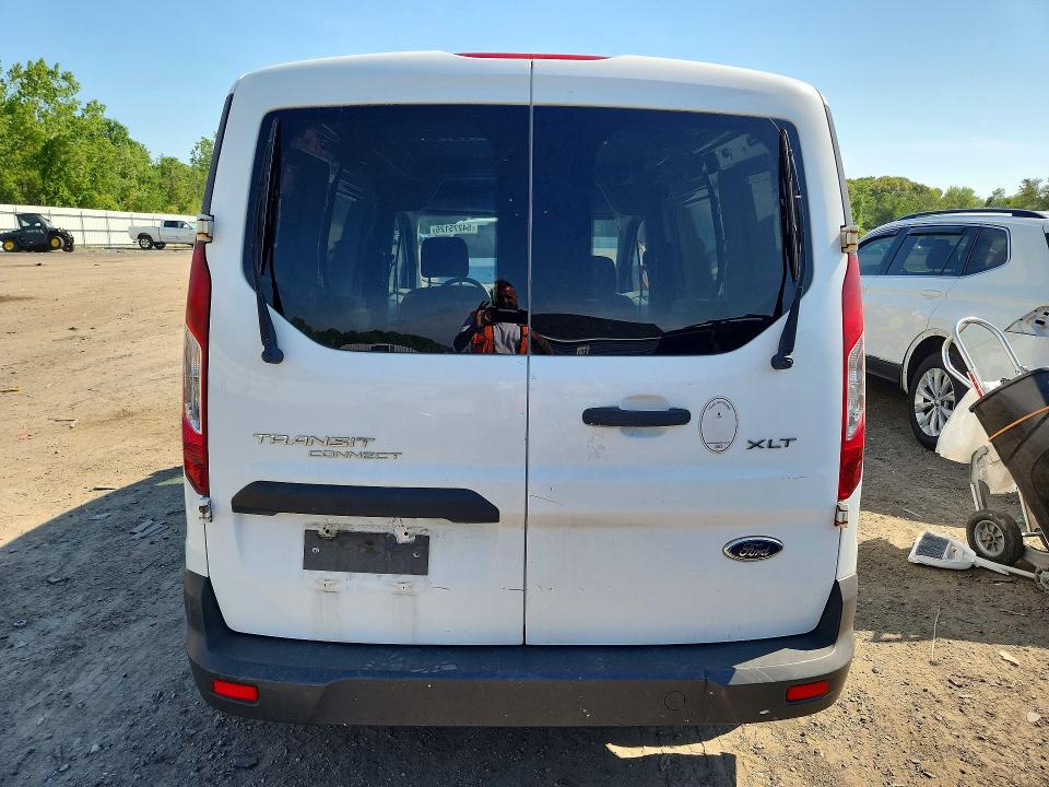 2015 Ford Transit Connect მანქანა იყიდება აუქციონზე, vin: NM0LS7F70F1188510, აუქციონის ნომერი: 54275126