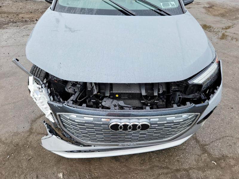 54210796 :رقم المزاد ، WA122BFZ7PP029978 vin ، 2023 Audi Q4 E-tron مزاد بيع