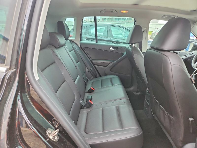 Продажа на аукционе авто 2016 Volkswagen Tiguan, vin: WVGBV7AX5GW566382, номер лота: 52615536