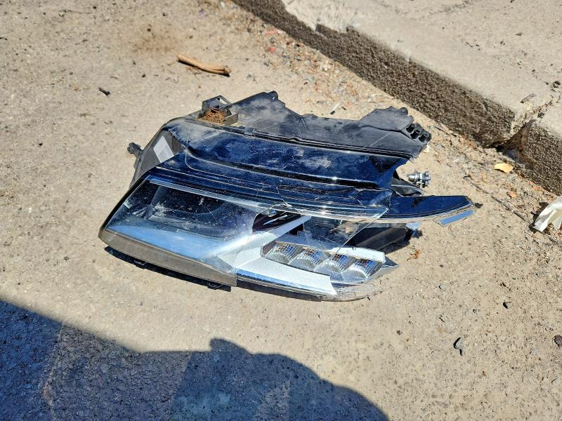 53301096 :رقم المزاد ، 3VV2B7AXXKM010284 vin ، 2019 Volkswagen Tiguan مزاد بيع