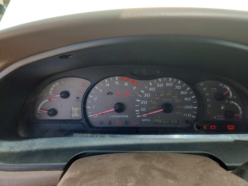 52553616 :رقم المزاد ، 5TDBT48A62S088685 vin ، 2002 Toyota Sequoia مزاد بيع