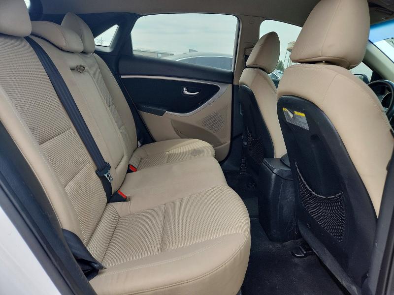 2013 Hyundai Elantra Gt მანქანა იყიდება აუქციონზე, vin: KMHD35LE5DU060086, აუქციონის ნომერი: 54490496