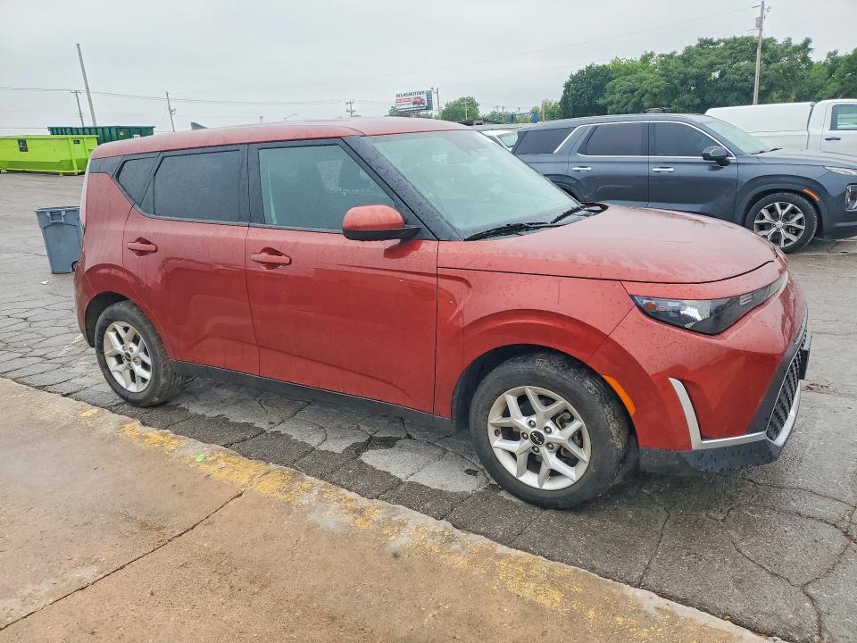 2024 Kia Soul მანქანა იყიდება აუქციონზე, vin: KNDJ23AU2R7897375, აუქციონის ნომერი: 54895796