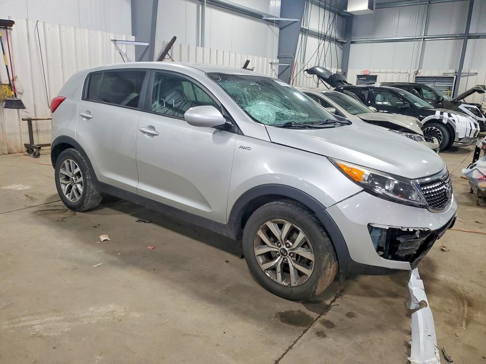 52733836 :رقم المزاد ، KNDPBCAC3G7836034 vin ، 2016 Kia Sportage مزاد بيع